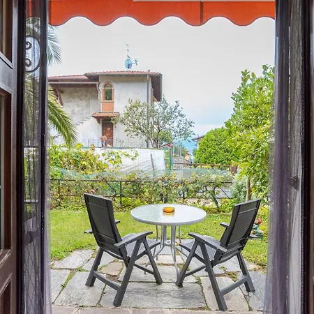 Διαμέρισμα Cori Dependance Μενάτζιο